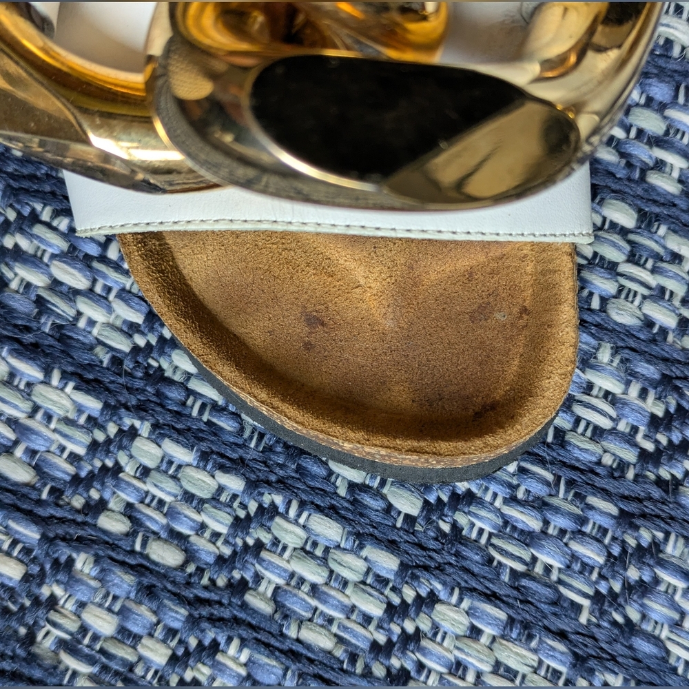 JW ANDERSON White and Gold Chain Leather Sandals - Picture 4 of 14